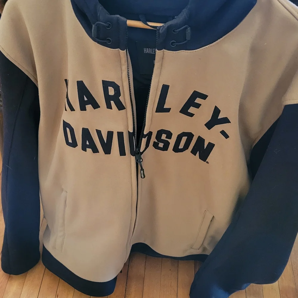 Harley-Davidson Men's Black and Tan Bomber Jacket - Picture 2 of 5